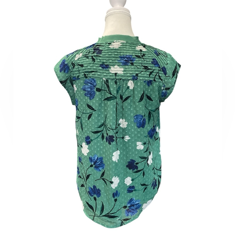 Daniel Rainn Floral Green Women's Top Small - Picture 2 of 9